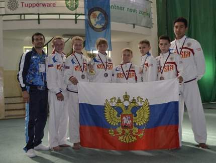 Воскресенские каратисты помогли сборной России взять первое место