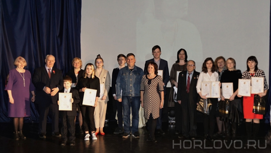 Победителей VI литературного конкурса им. Елены Слободянюк чествовали в Белоозёрском