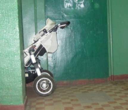 Кража детской коляски