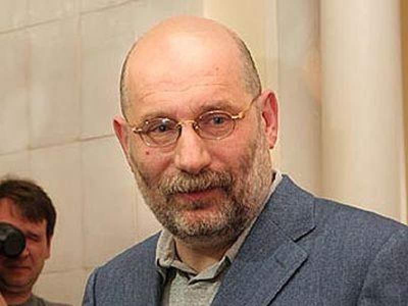 Борис Акунин
