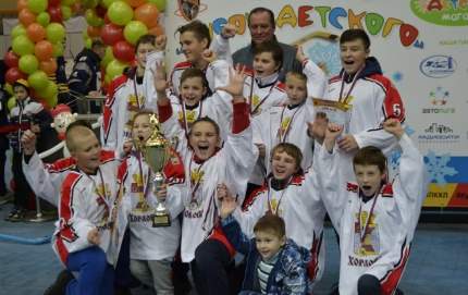 Детская команда из Хорлово по хоккею одержала победу в Коломне