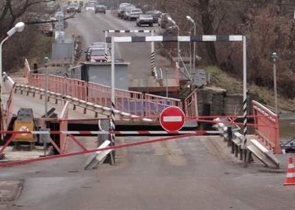 В Коломне закрыли Митяевский мост