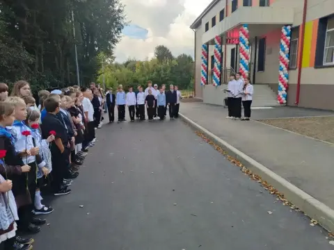 «Минута памяти»: школа Хорлово почтила жертв терроризма